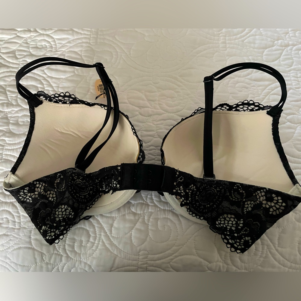 NWT Victoria’s Secret Very Sexy Push-up Bra Black 34 C - Picture 2 of 5
